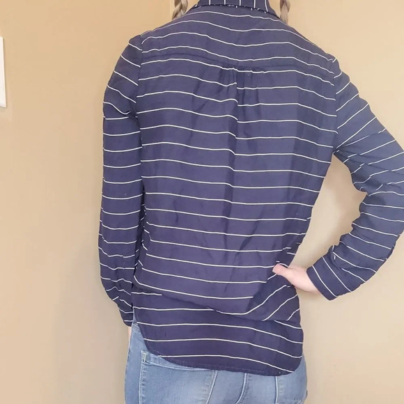 BLL Blue Striped Twist Waist  Top - Picture 3 of 3